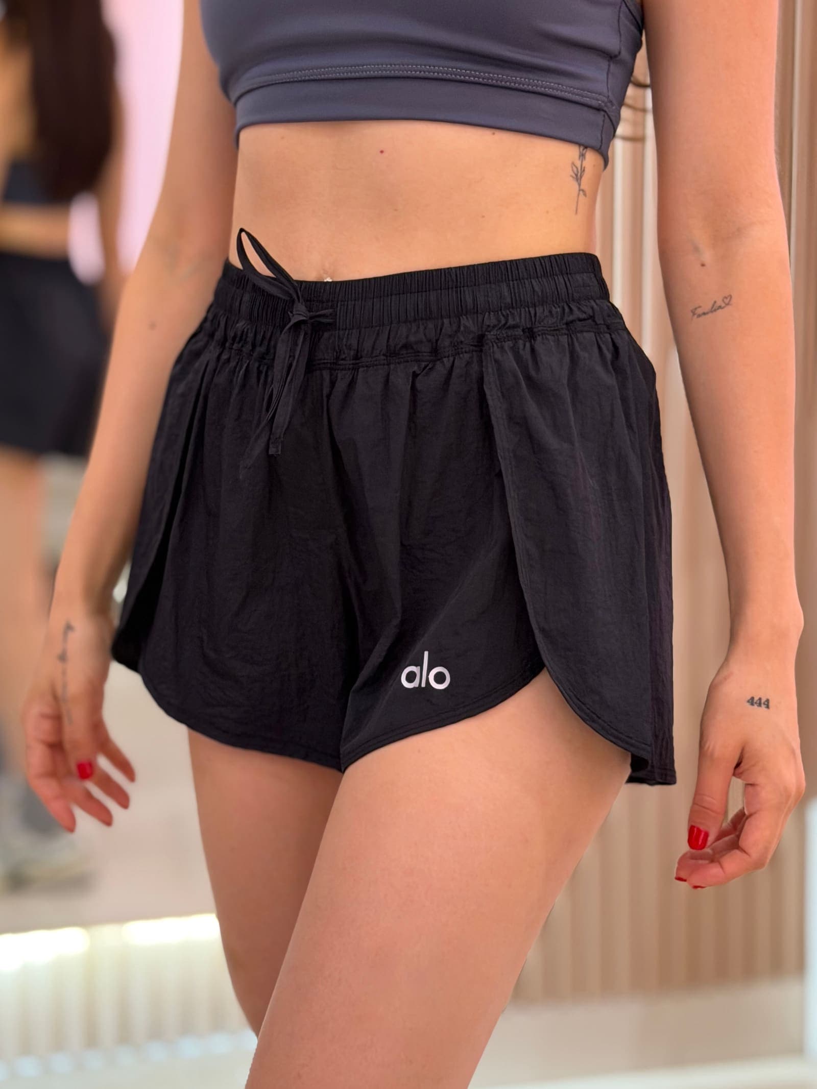 Short Alo Running