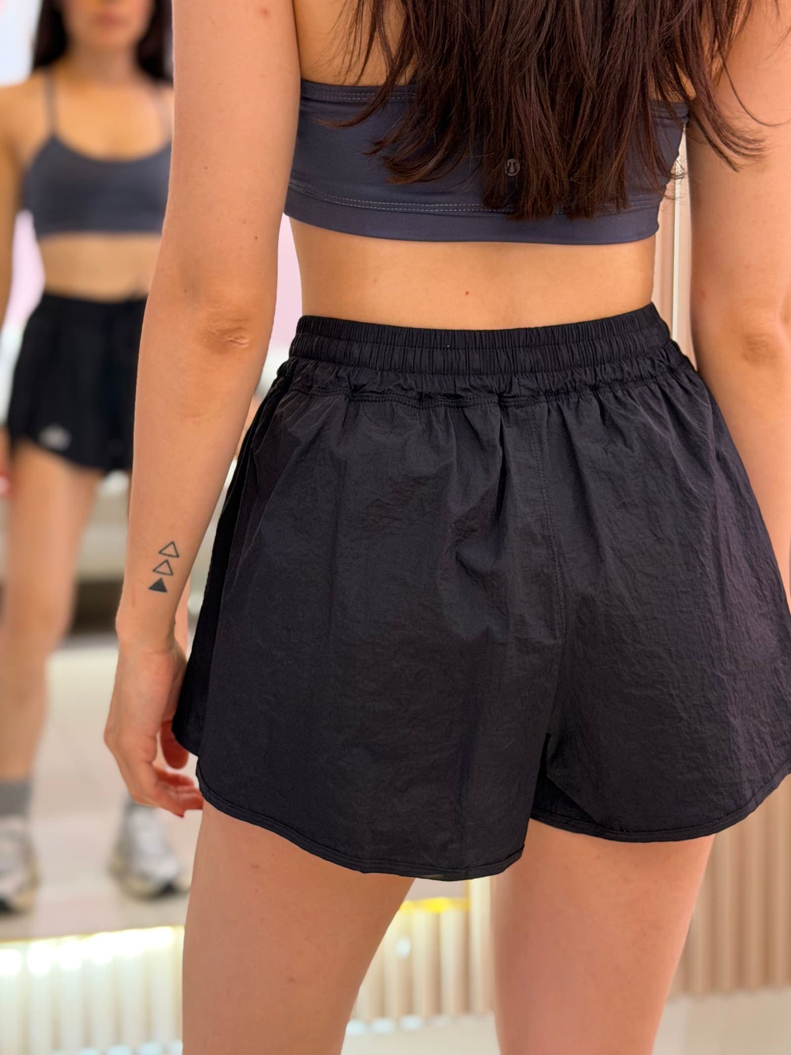 Short Alo Running